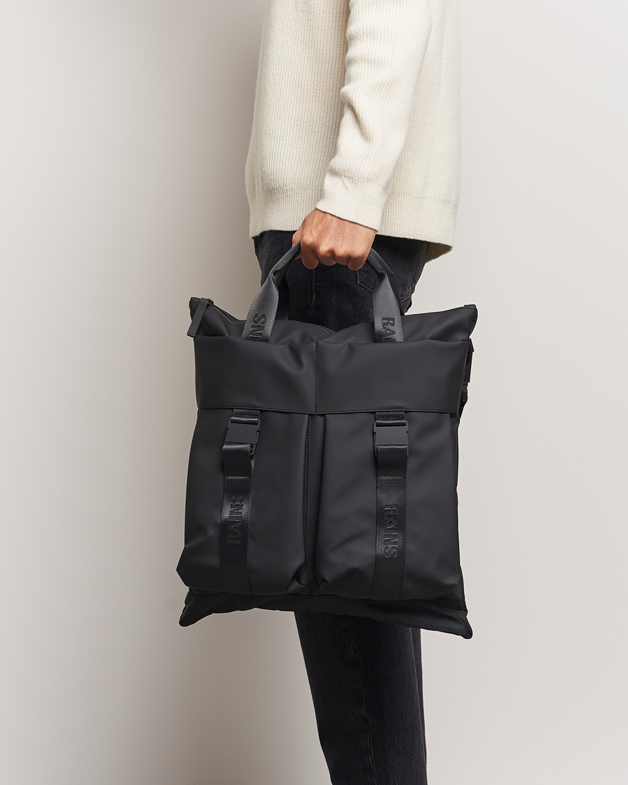 Homme | RAINS Trail Tote Bag Black | RAINS | Trail Tote Bag Black