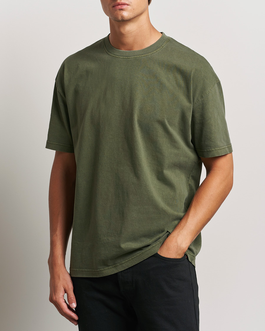 Homme | T-shirts | Samsøe Samsøe | Pigment Dyed Crew Neck T-Shirt Forest Night