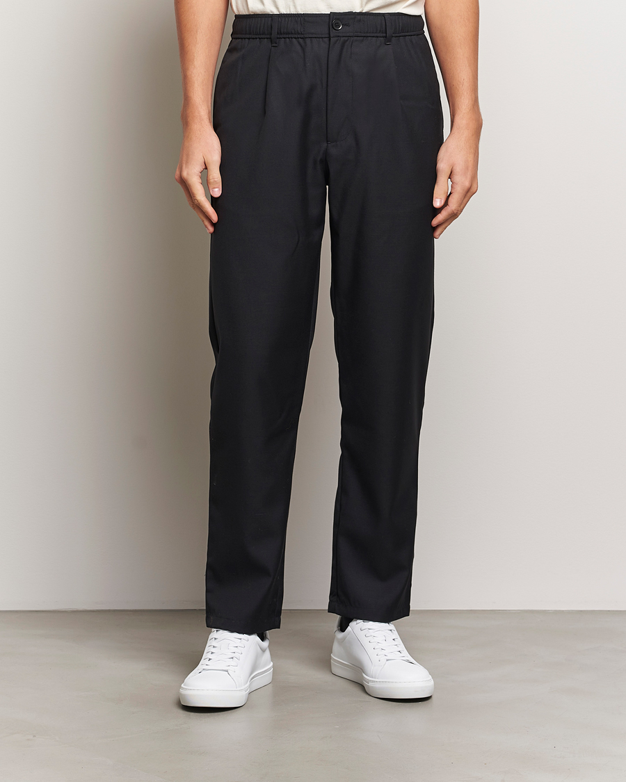 Homme | Pantalons | Samsøe Samsøe | Bertil Pleated Drawstring Trousers Black