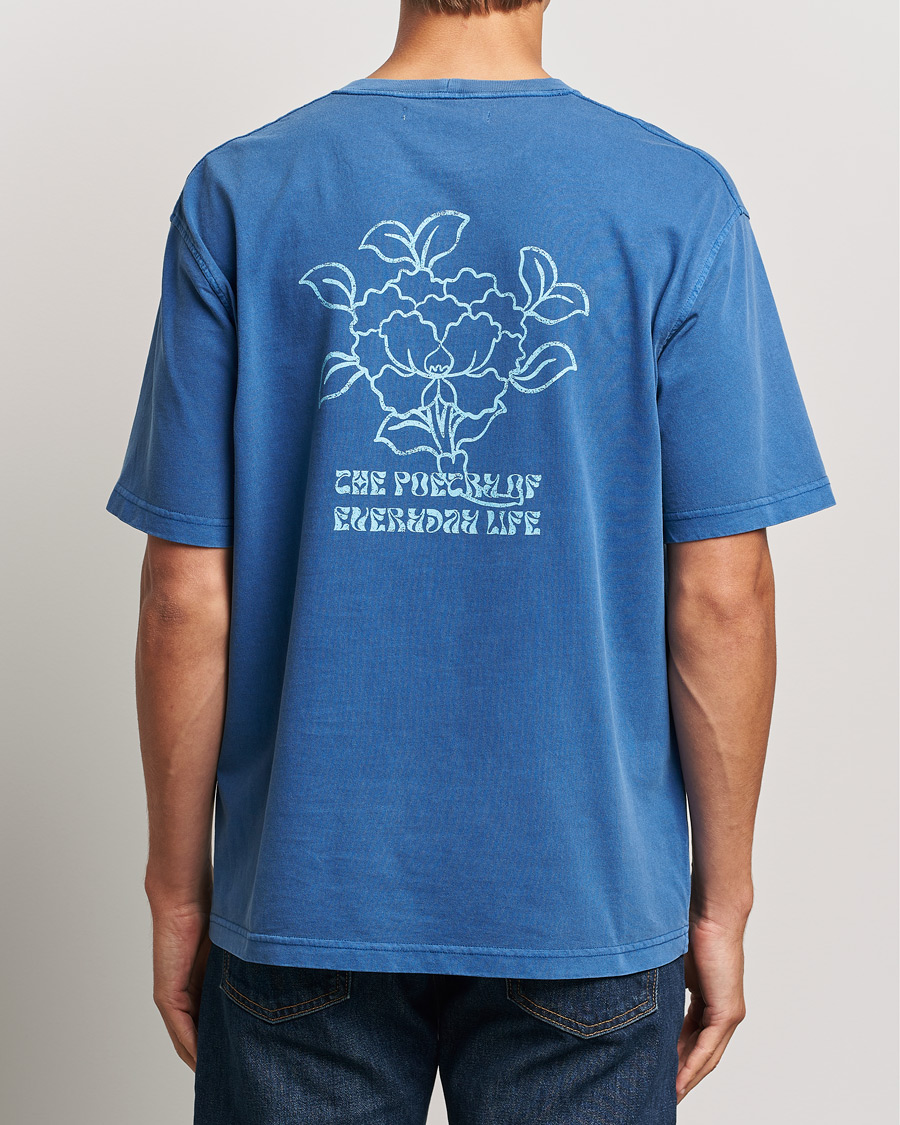 Homme | T-shirts | Samsøe Samsøe | Poetry Printed T-Shirt True Navy Lotus