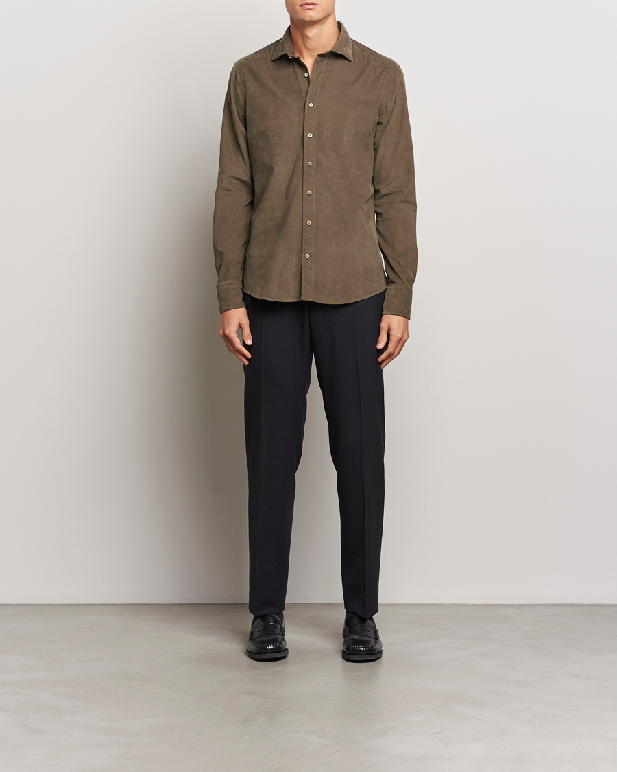 Homme | Chemises | Stenströms | Slimline Cut Away Cord Shirt Dark Green