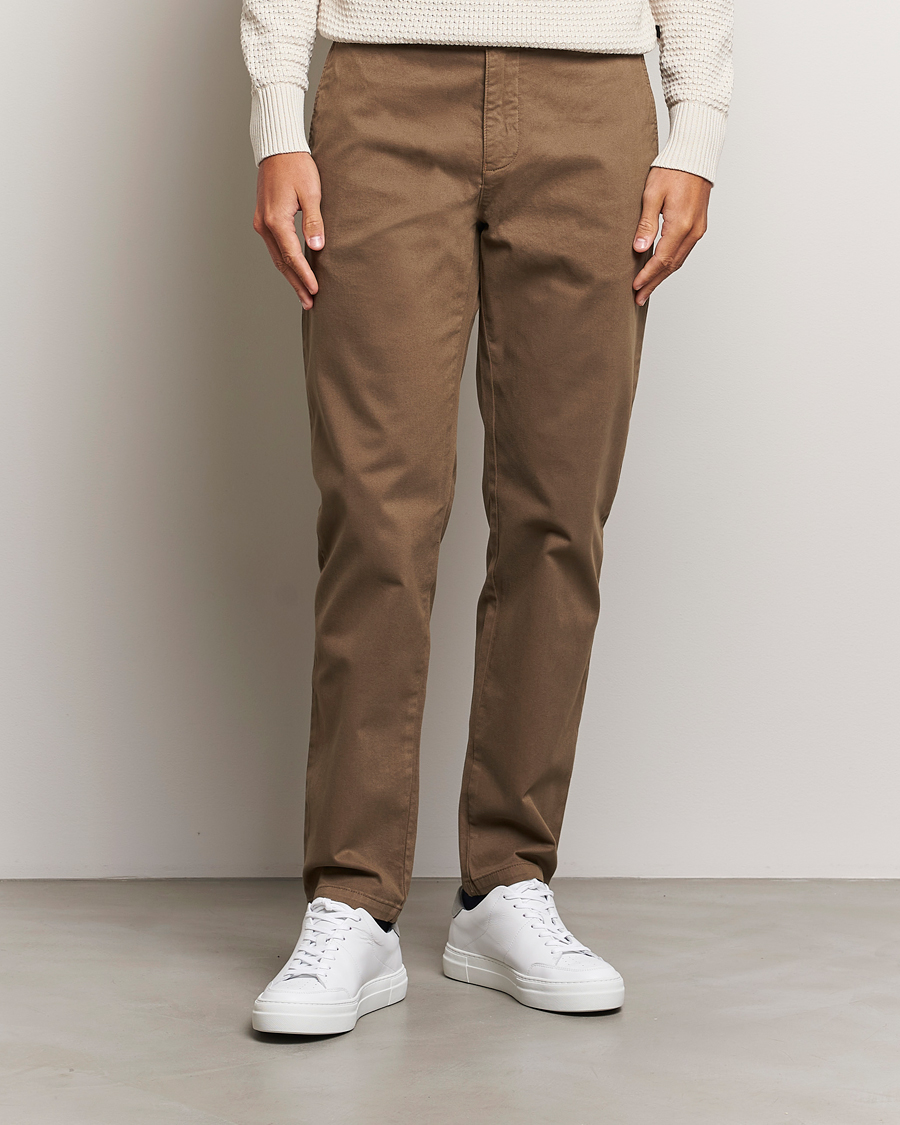 Homme | Pantalons | Tiger of Sweden | Caidon Cotton Chinos October Sage