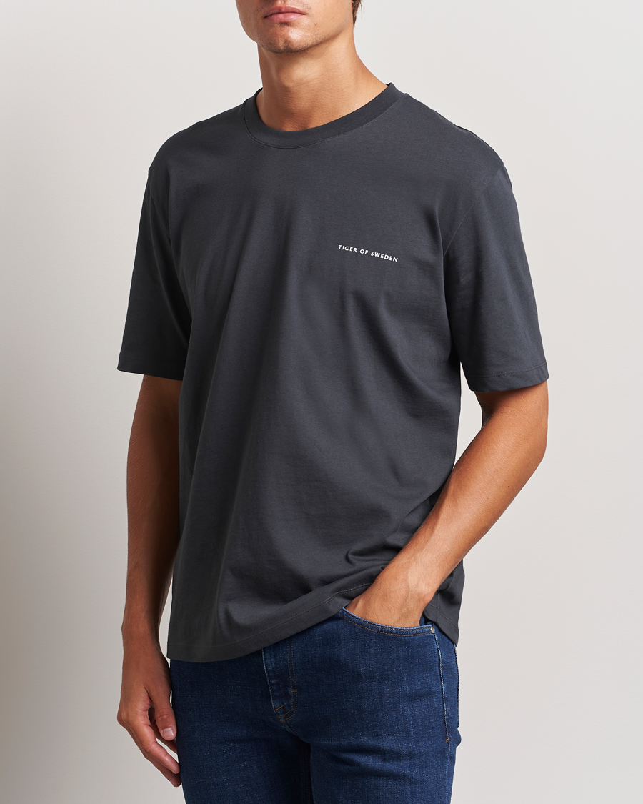 Homme | T-shirts | Tiger of Sweden | Pro Cotton Logo T-Shirt Charcoal