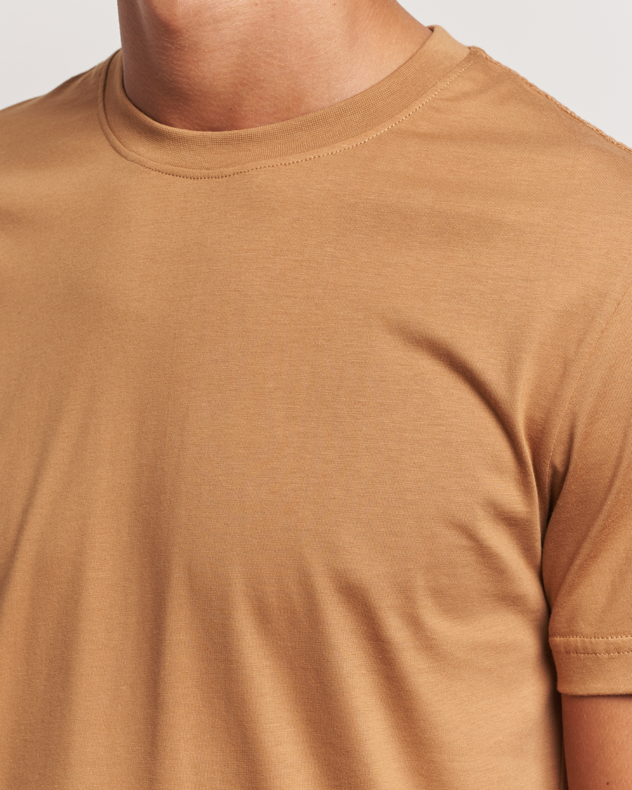 Homme | T-shirts | Tiger of Sweden | Dillan Crew Neck T-Shirt Warm Forest