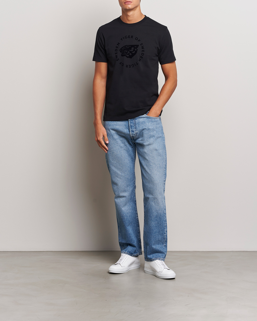 Homme | T-shirts | Tiger of Sweden | Dillan Logo Crew Neck T-Shirt Black