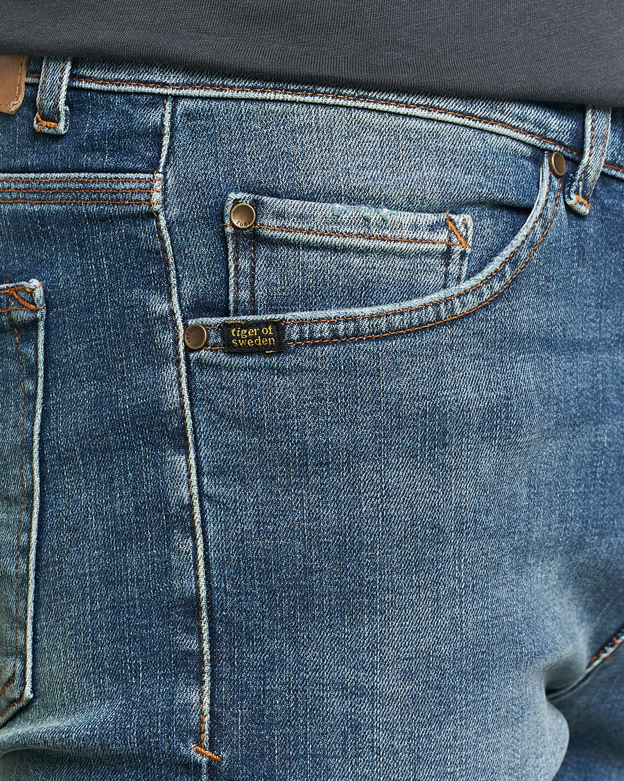 Homme | Jeans | Tiger of Sweden | Evolve Stretch Cotton Jeans Medium Blue