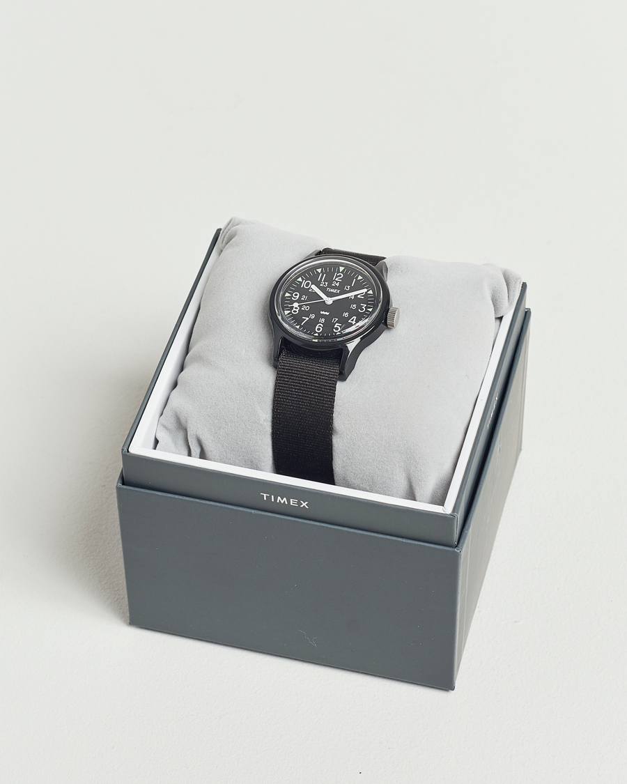 Homme | Timex MK1 Resin 36mm Black Dial | Timex | MK1 Resin 36mm Black Dial