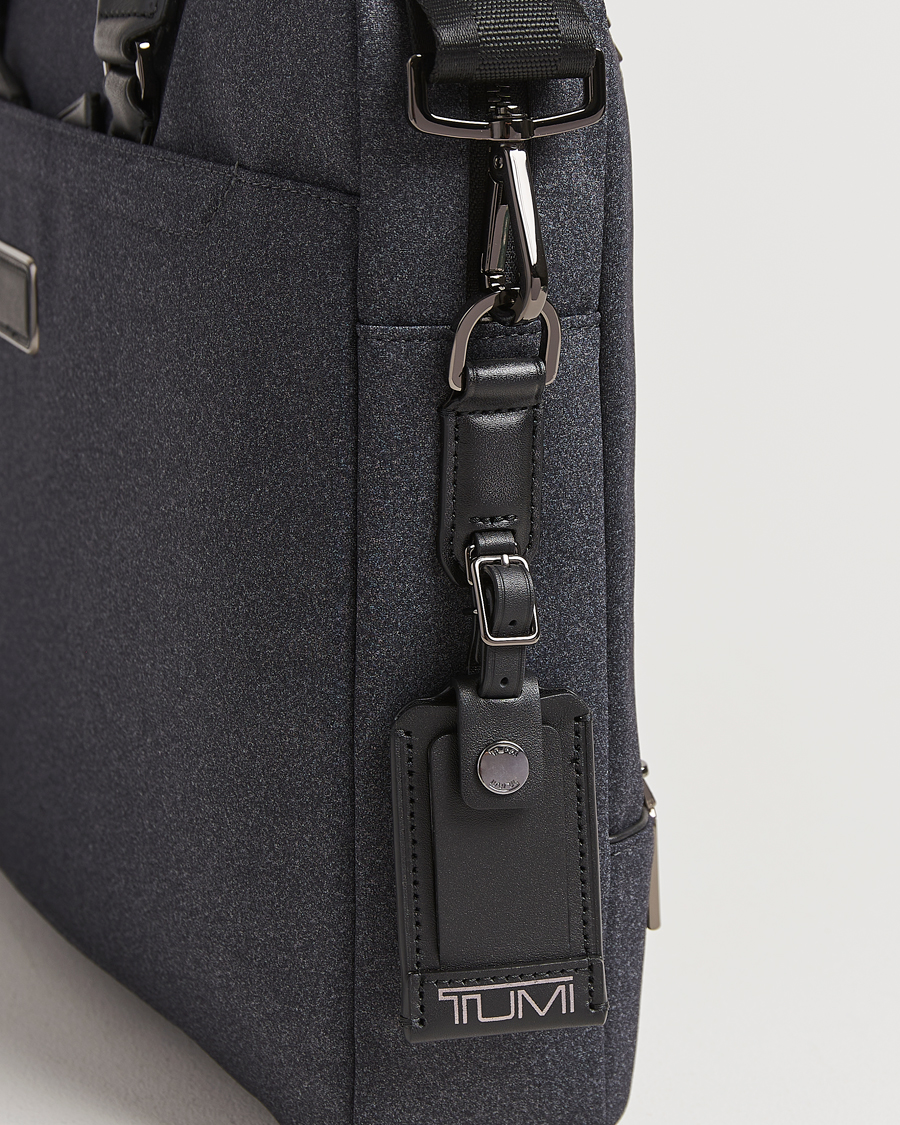 Homme | TUMI Harrison Avondale Top Zip Brief Dark Charcoal | TUMI | Harrison Avondale Top Zip Brief Dark Charcoal