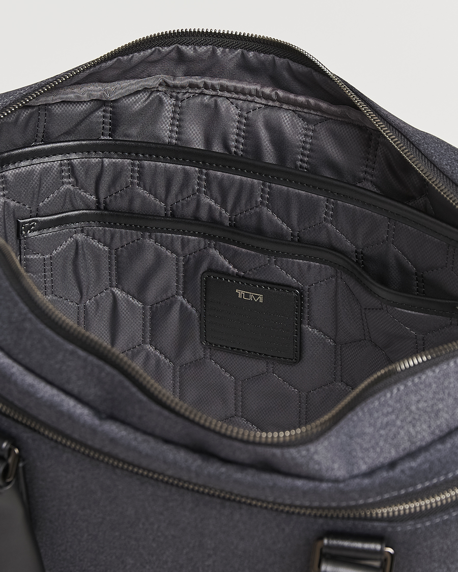 Homme | TUMI Harrison Avondale Top Zip Brief Dark Charcoal | TUMI | Harrison Avondale Top Zip Brief Dark Charcoal