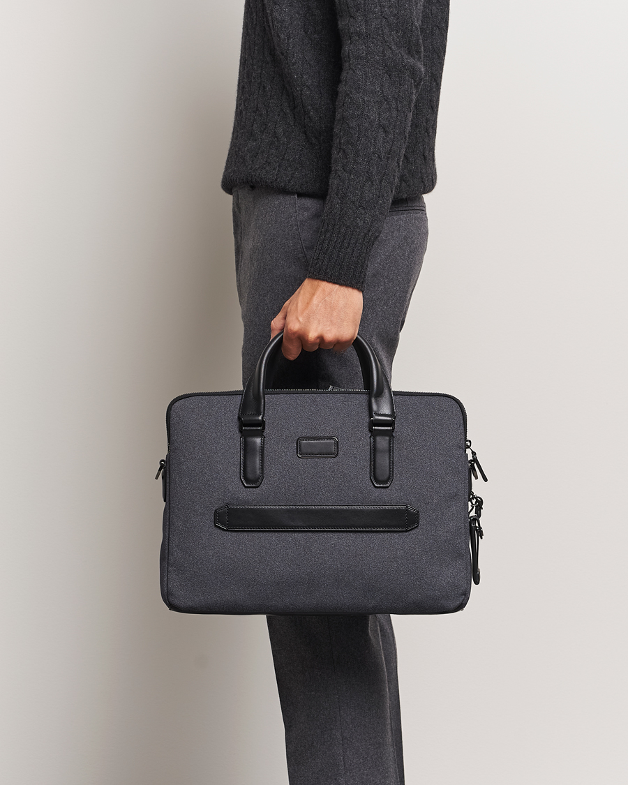 Homme | TUMI Harrison Sycamore Slim Briefcase Dark Charcoal | TUMI | Harrison Sycamore Slim Briefcase Dark Charcoal