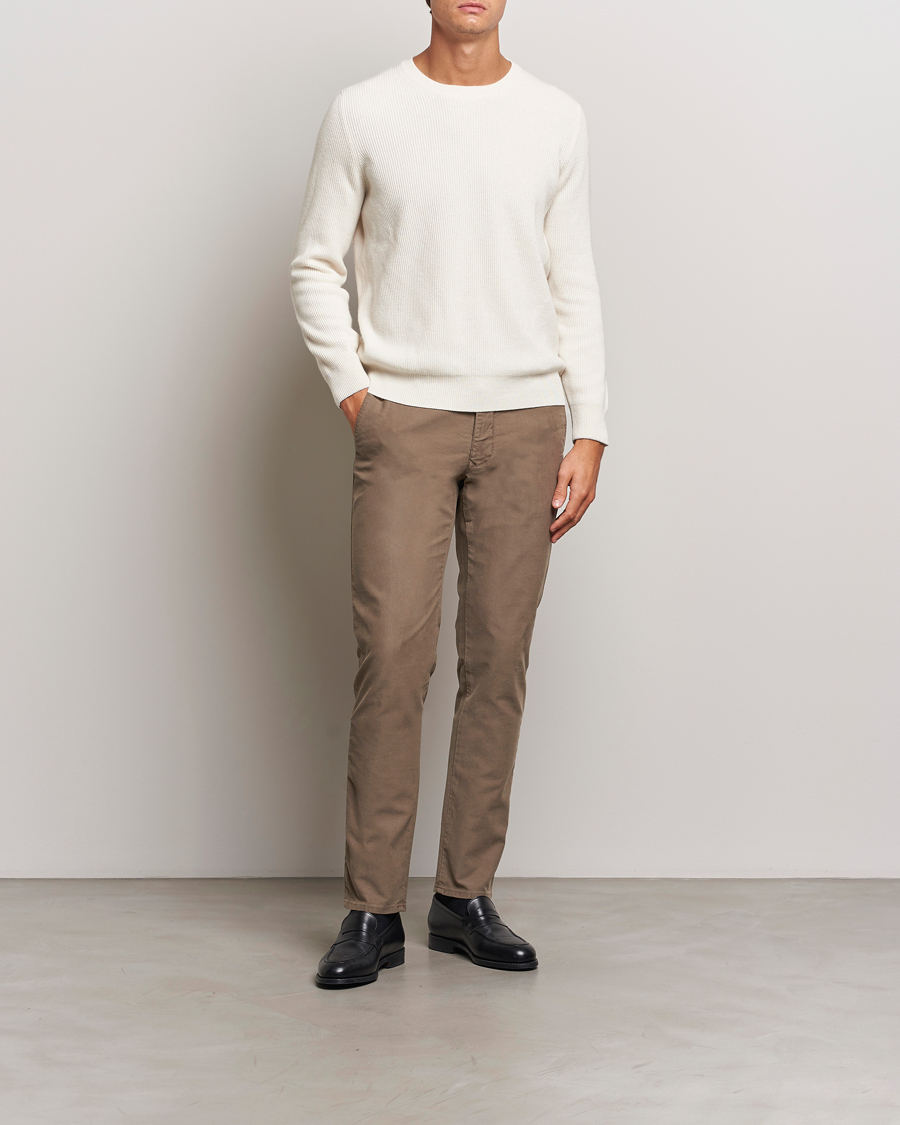 Homme | Pantalons | Incotex | Slim Fit Garment Dyed Slacks Brown