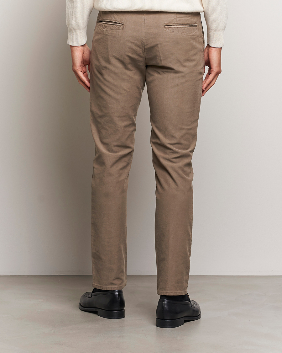 Homme | Pantalons | Incotex | Slim Fit Garment Dyed Slacks Brown