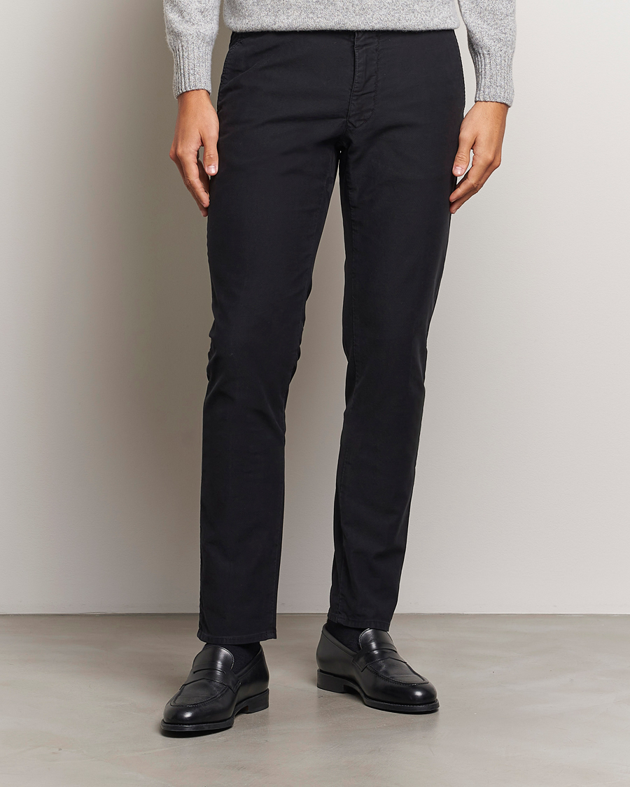 Homme | Pantalons | Incotex | Slim Fit Garment Dyed Slacks Black