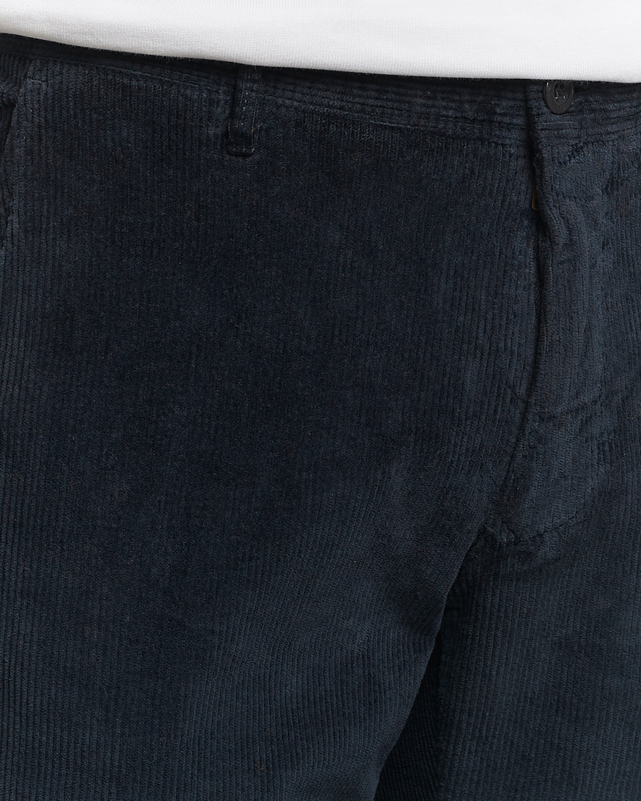 Homme | Pantalons | Incotex | Slim Fit Leisure Cord Slacks Navy