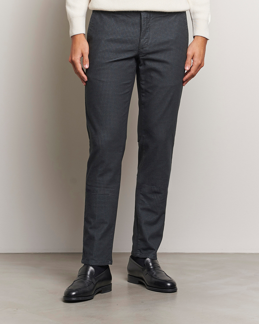 Homme | Pantalons | Incotex | Slim Fit Houndstooth Cotton Pants Dark Grey