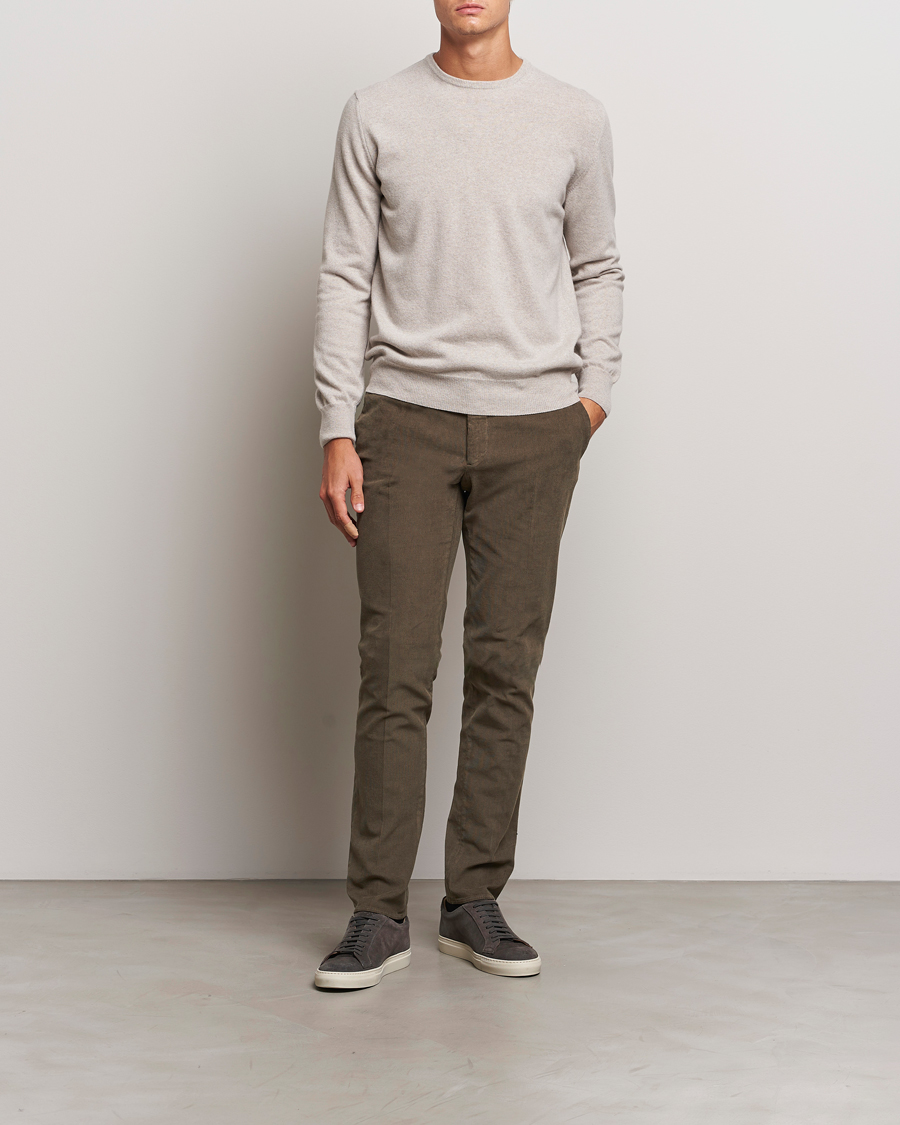 Homme | Pantalons | Incotex | Slim Fit Baby Corduroy Trousers Brown