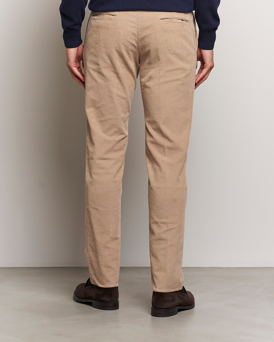 Homme | Pantalons | Incotex | Slim Fit Baby Corduroy Trousers Beige