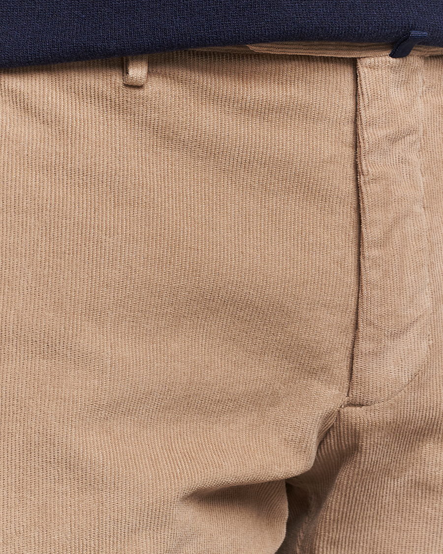 Homme | Pantalons | Incotex | Slim Fit Baby Corduroy Trousers Beige