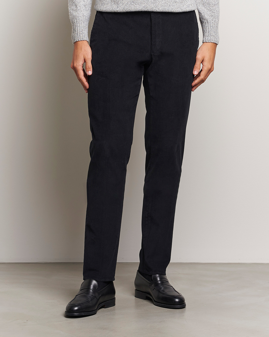 Homme | Pantalons | Incotex | Slim Fit Baby Corduroy Trousers Navy