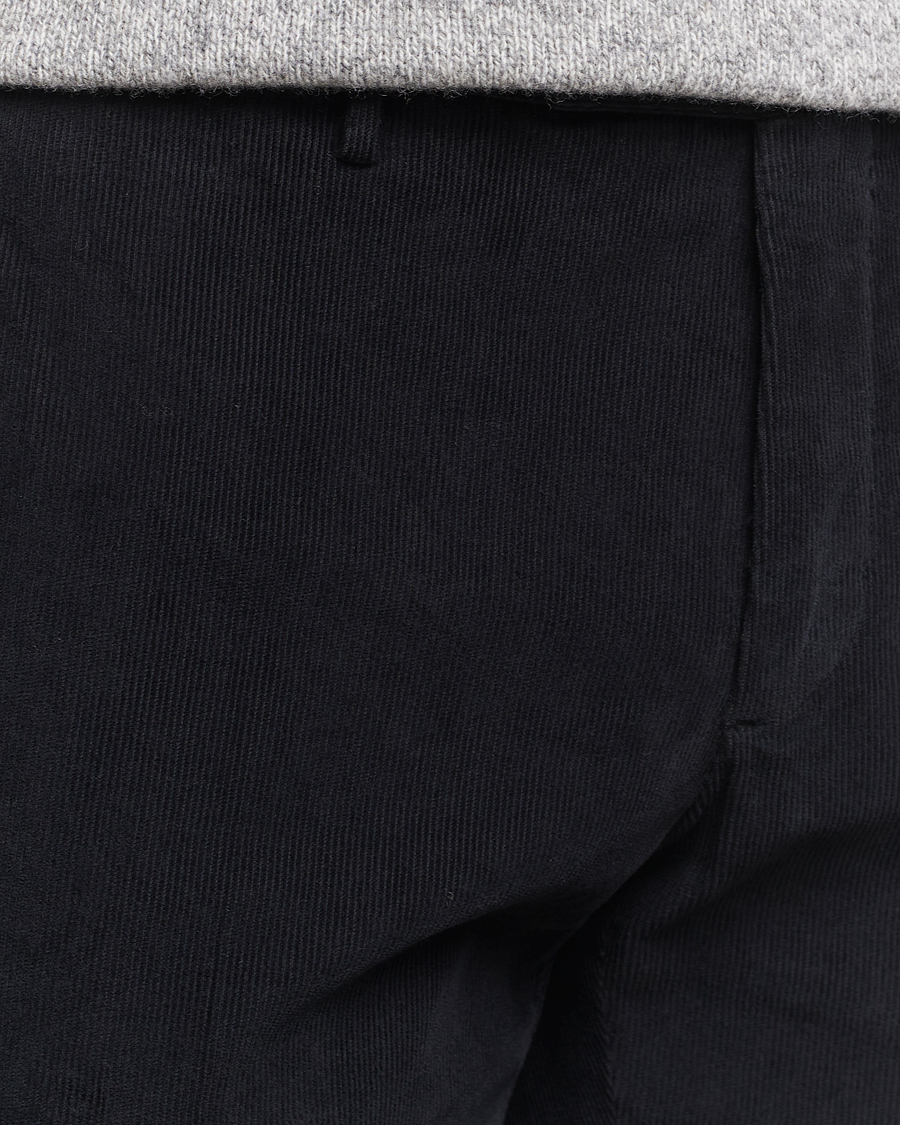 Homme | Pantalons | Incotex | Slim Fit Baby Corduroy Trousers Navy