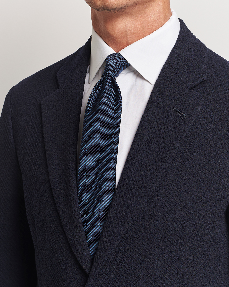 Homme | Giorgio Armani Jacquard Twill Silk Tie Navy | Giorgio Armani | Jacquard Twill Silk Tie Navy