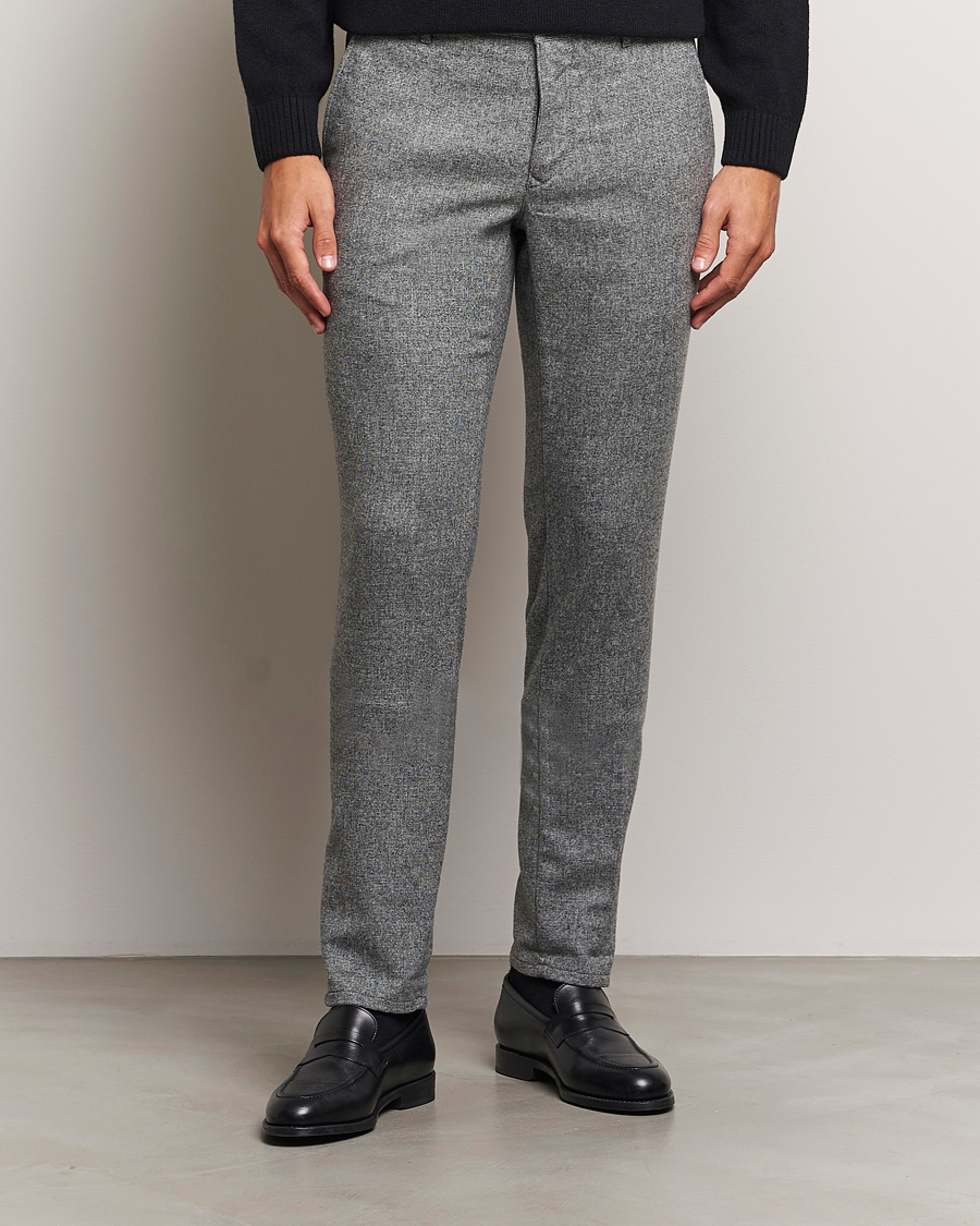 Homme | Pantalons | Incotex | Slim Fit Washed Wool Stretch Slacks Light Grey