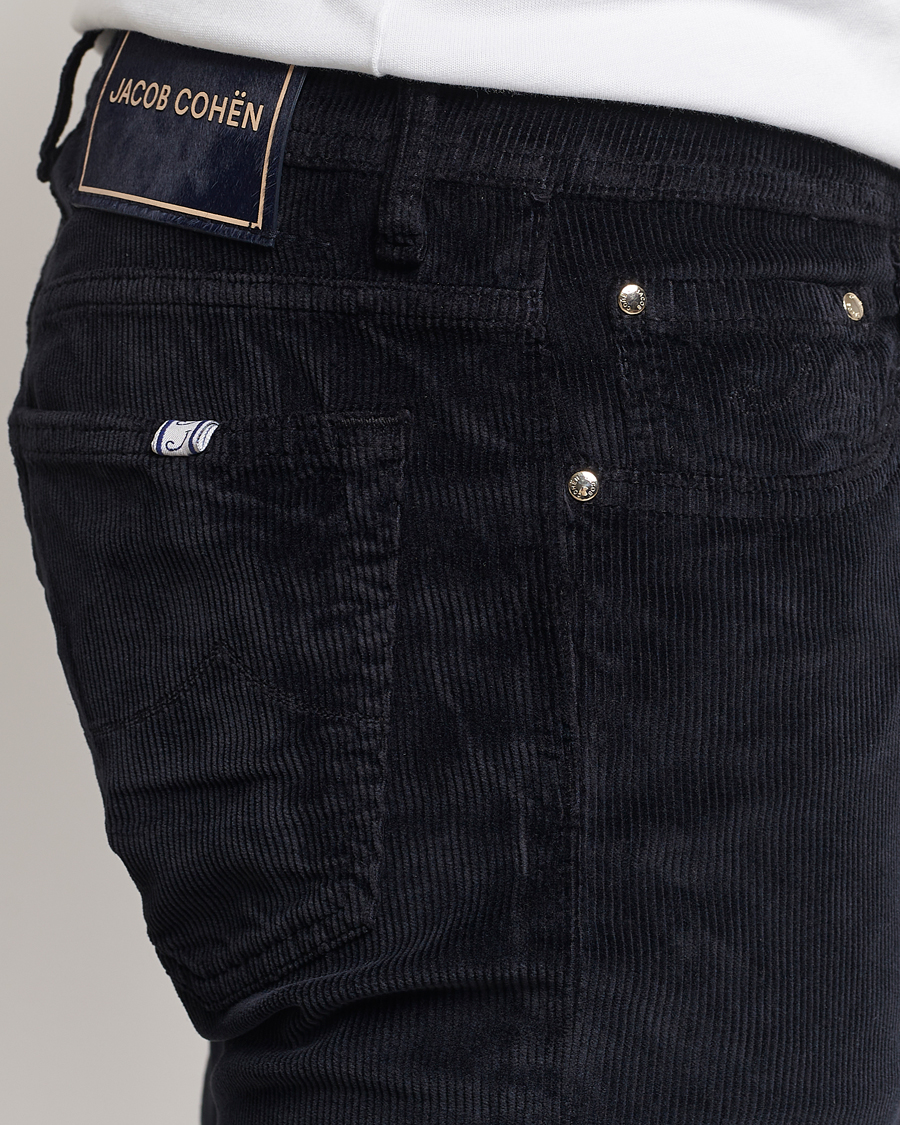 Homme | Pantalons | Jacob Cohën | Bard 5-Pocket Medium Corduroy Trousers Navy