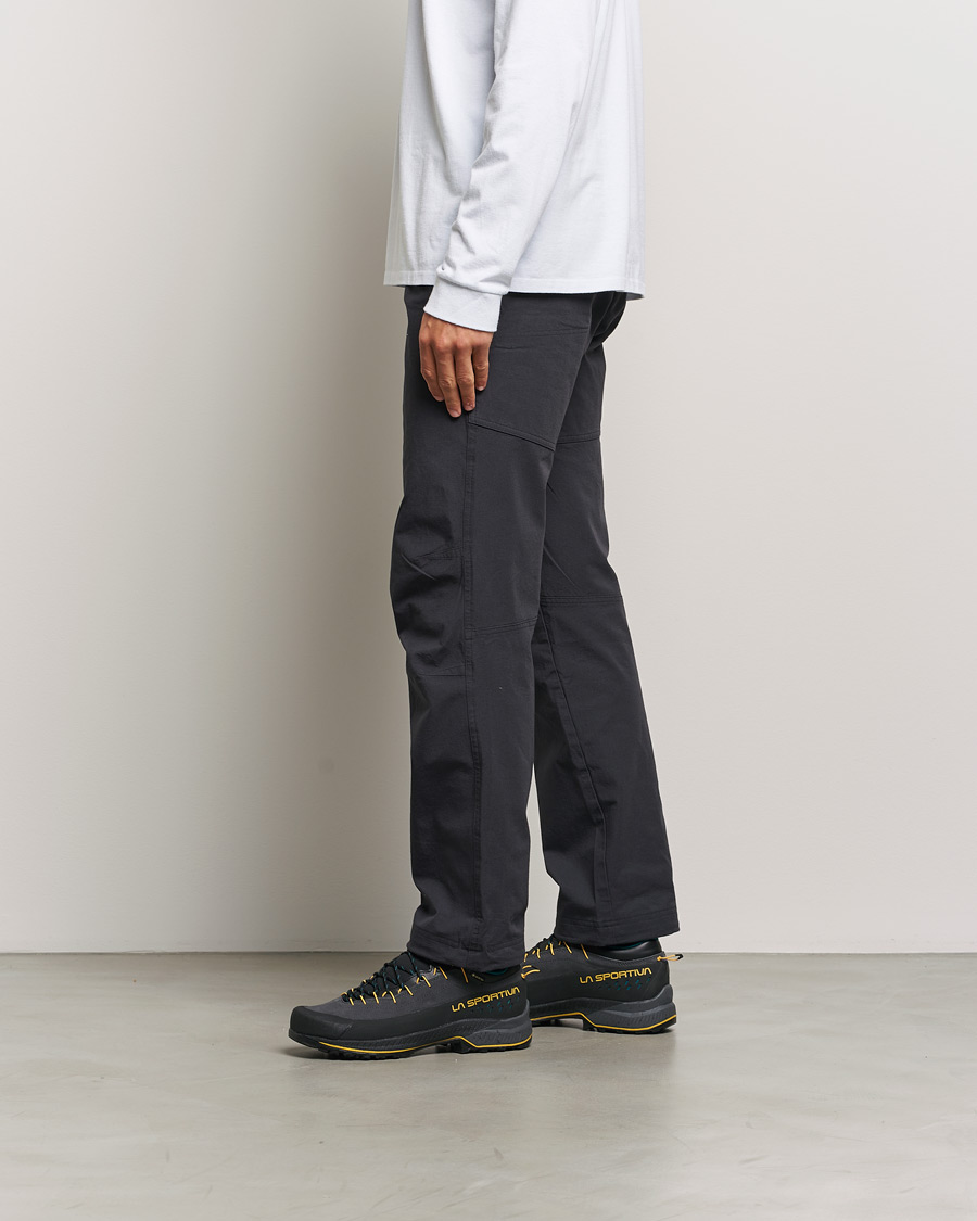 Homme | La Sportiva TX4 Evo GTX Hiking Shoes Carbon/Bamboo | La Sportiva | TX4 Evo GTX Hiking Shoes Carbon/Bamboo