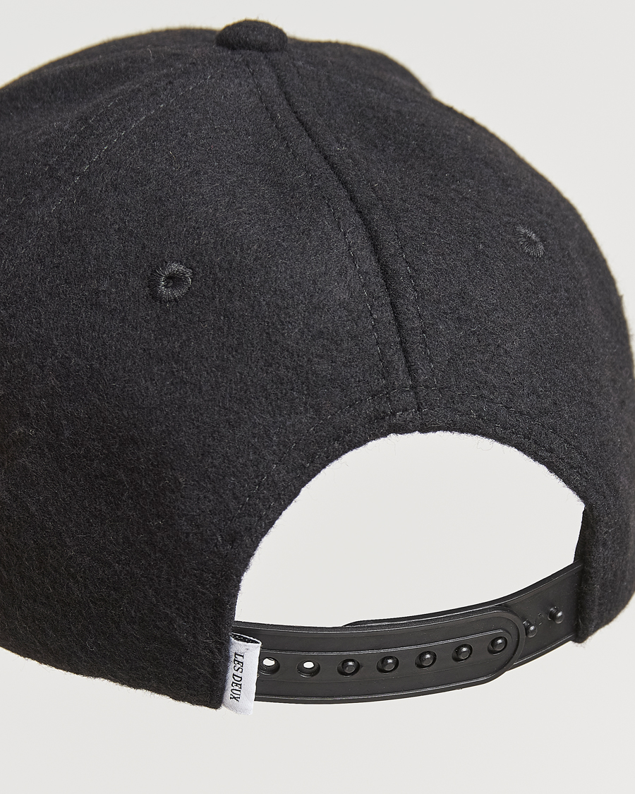 Homme | Les Deux Encore Wool Baseball Cap Black/Ivory | LES DEUX | Encore Wool Baseball Cap Black/Ivory