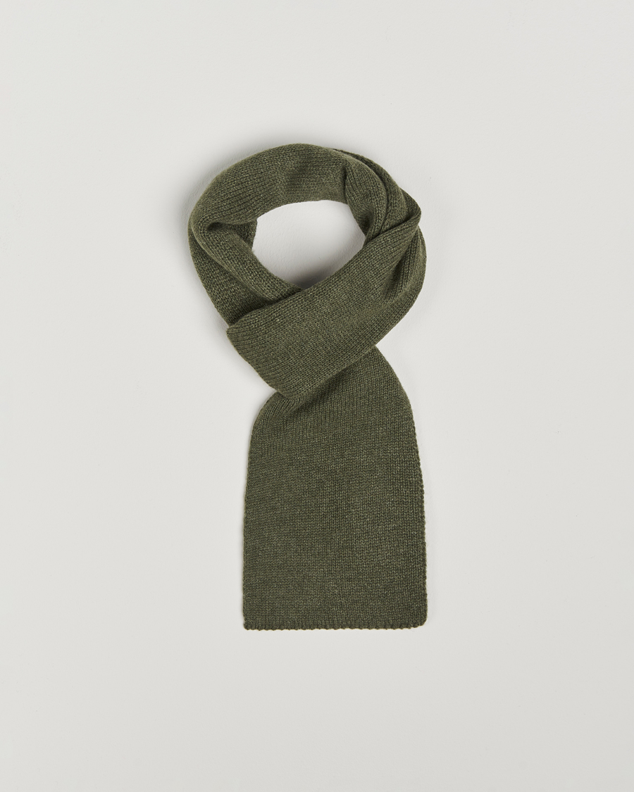 Homme | Piacenza Cashmere Short Loop Cashmere Scarf Olive | Piacenza Cashmere | Short Loop Cashmere Scarf Olive