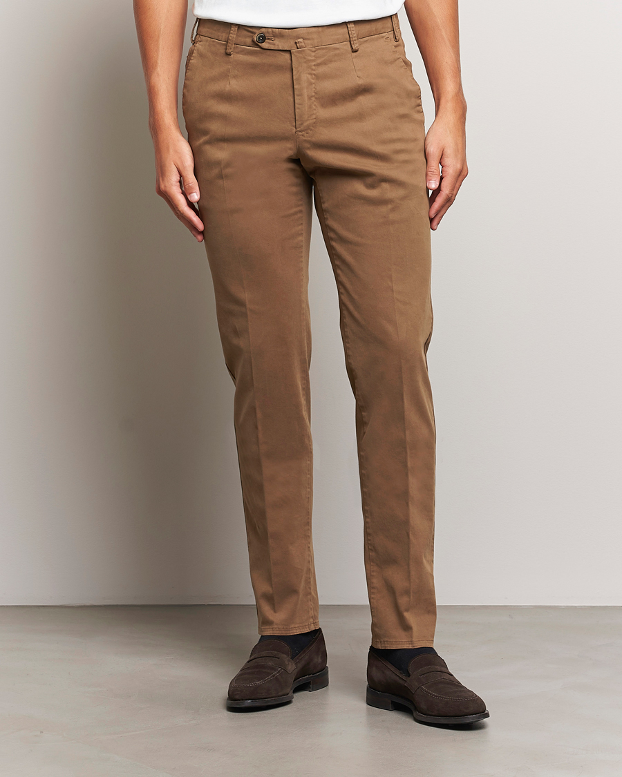 Homme | Pantalons | PT01 | Slim Fit Pleated Cotton Trousers Brown