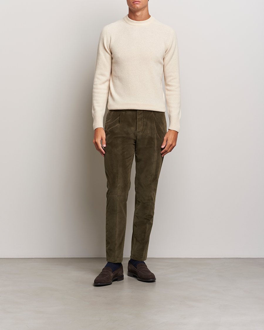 Homme | Pantalons | PT01 | Slim Fit Corduroy Trousers Dark Green