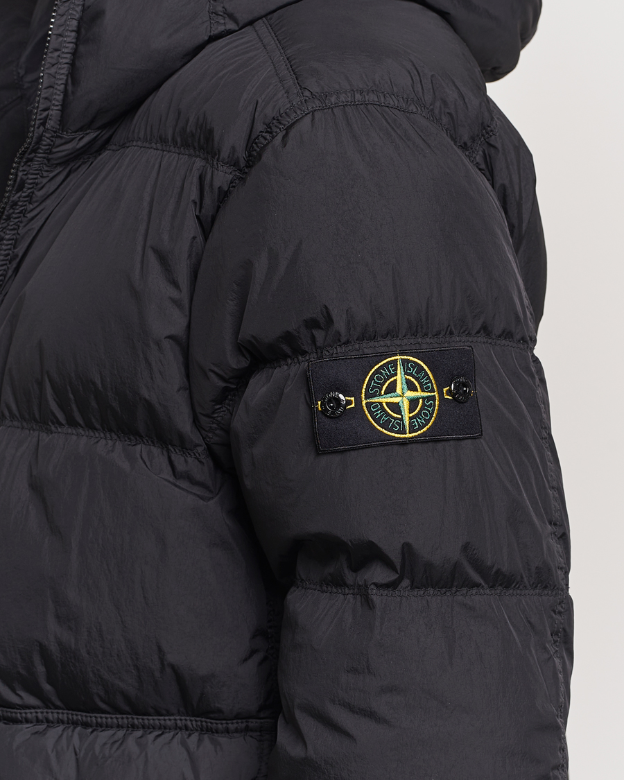 Homme | Manteaux Et Vestes | Stone Island | Garment Dyed Recycled Nylon Down Hooded Jacket Black