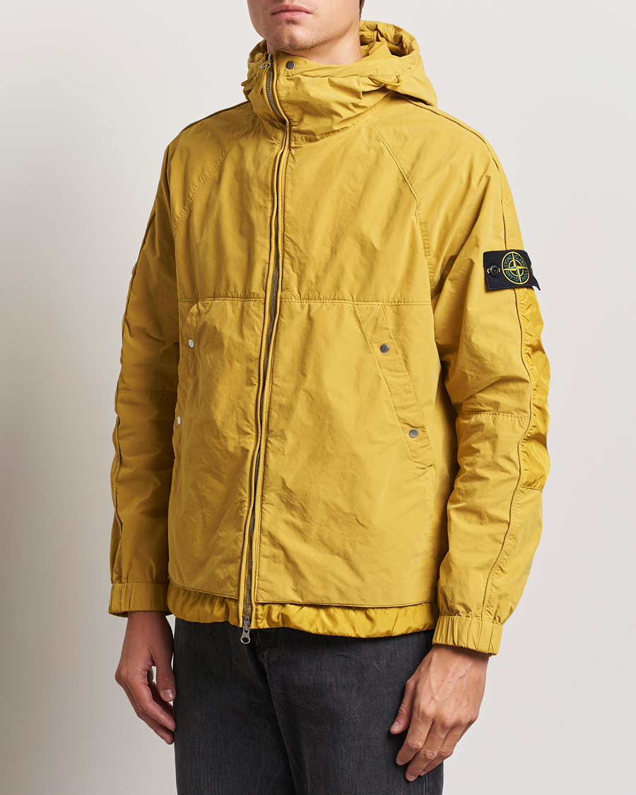 Homme | Manteaux Et Vestes | Stone Island | Hooded Lightweight Tela Jacket Mustard