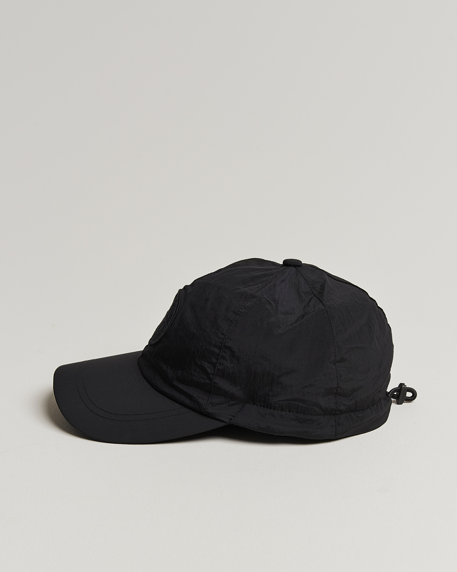 Homme | Stone Island Nylon Metal Logo Cap Black | Stone Island | Nylon Metal Logo Cap Black