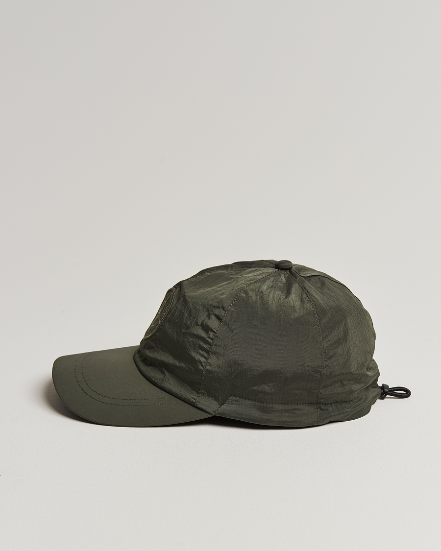 Homme | Stone Island Nylon Metal Logo Cap Musk | Stone Island | Nylon Metal Logo Cap Musk