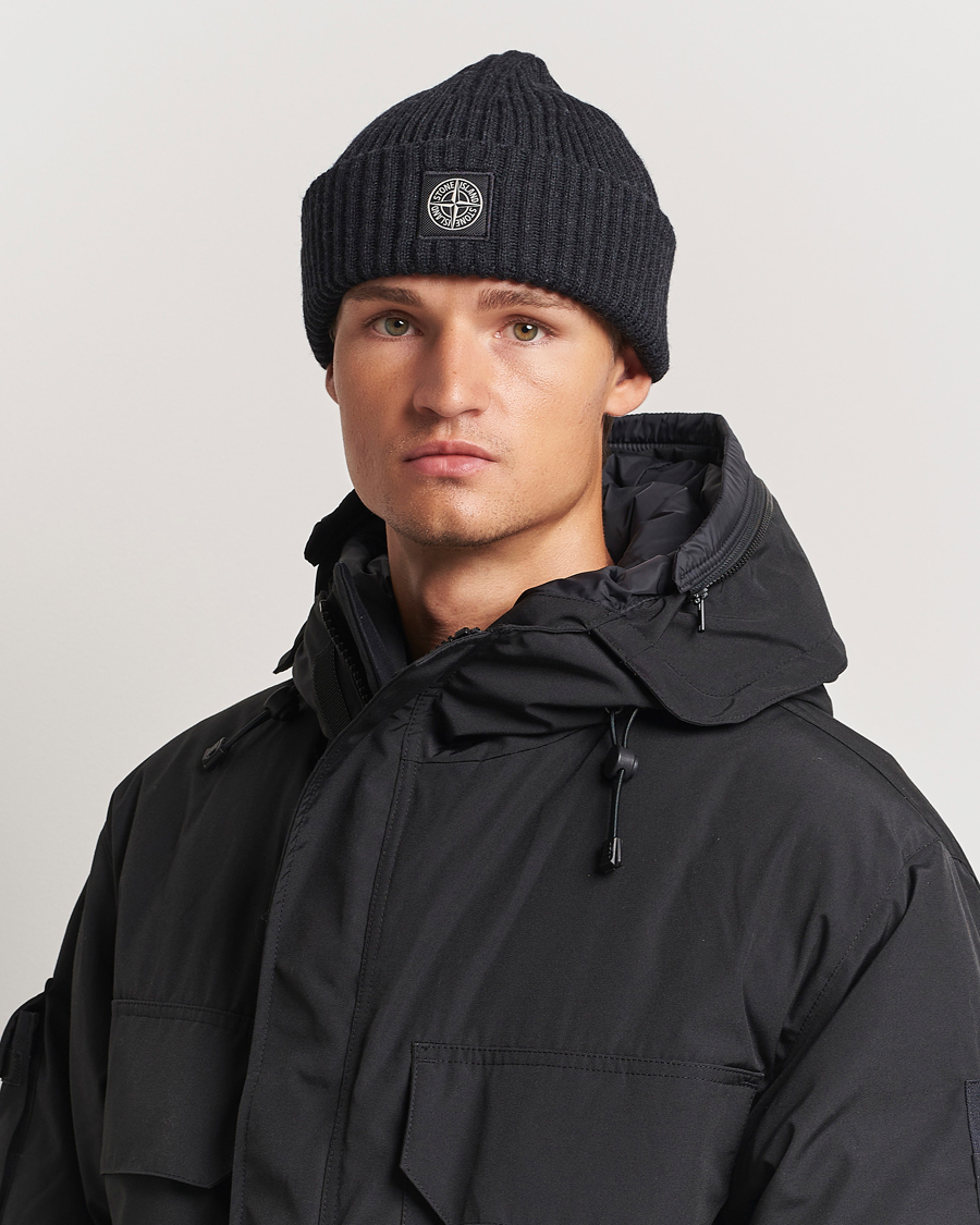 Homme | Stone Island Full Rib Wool Beanie Melange Charcoal | Stone Island | Full Rib Wool Beanie Melange Charcoal