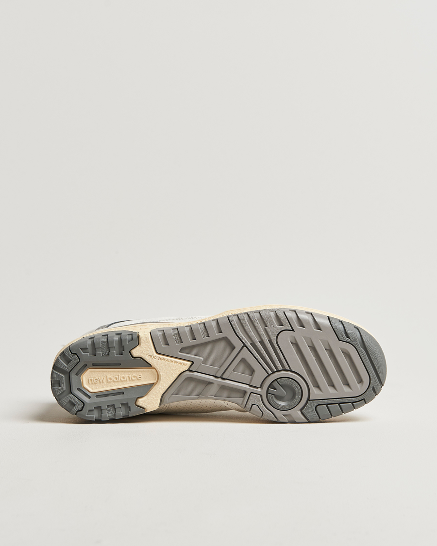Homme | New Balance 550 Retro Tennis Sneakers White/Grey | New Balance | 550 Retro Tennis Sneakers White/Grey