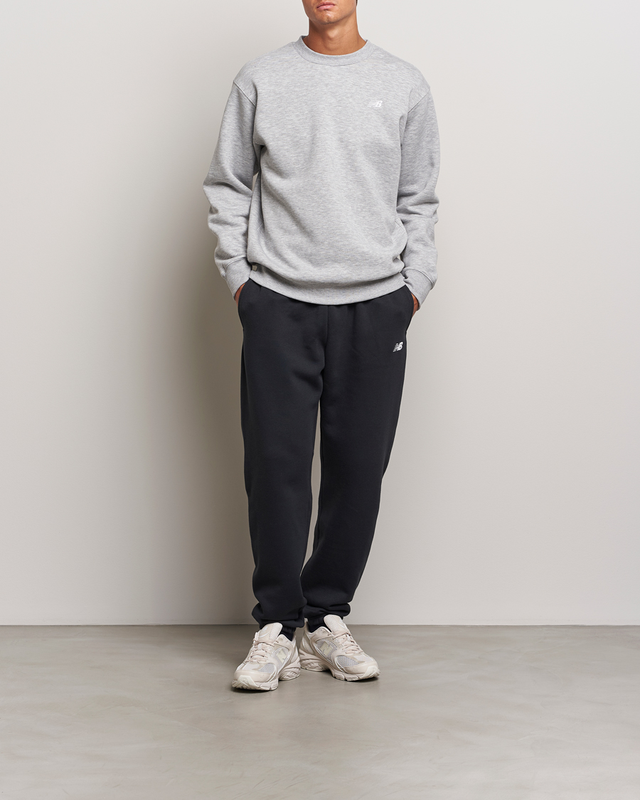 Homme | Pantalons | New Balance | Essentials Fleece Sweatpants Black