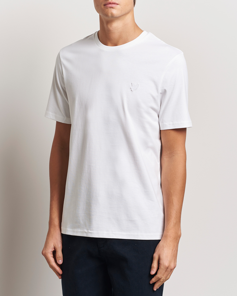 Homme | T-shirts | Lyle & Scott | Tonal Eagle Crew Neck T-Shirt White
