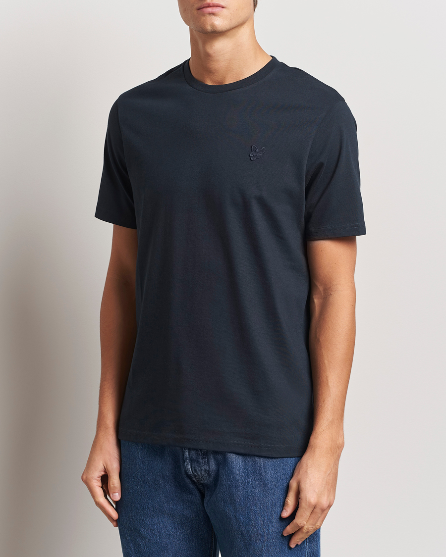 Homme | T-shirts | Lyle & Scott | Tonal Eagle Crew Neck T-Shirt Dark Navy