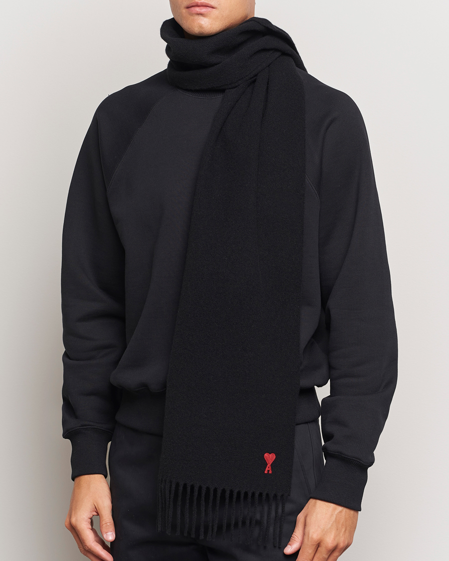 Homme | AMI Heart Logo Scarf Black | AMI | Heart Logo Scarf Black