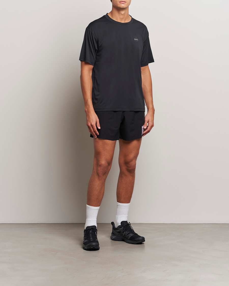 Homme | T-shirts | Satisfy | AuraLite T-Shirt Black