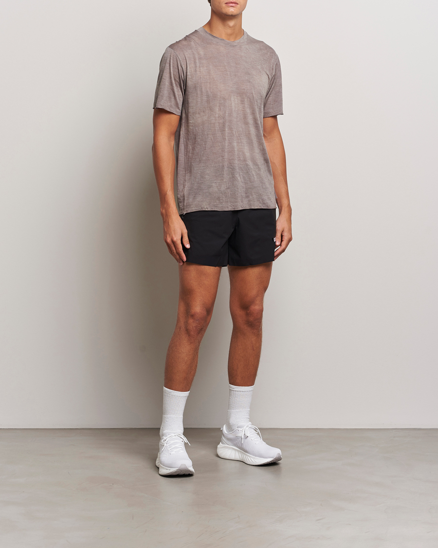 Homme | Shorts | Satisfy | PeaceShell 5 Inch Shorts Black