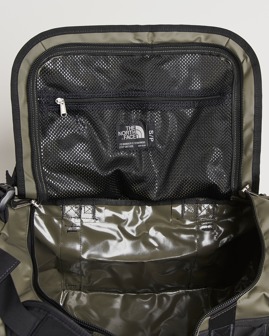 Homme | The North Face Base Camp Duffel S Taupe Green | The North Face | Base Camp Duffel S Taupe Green