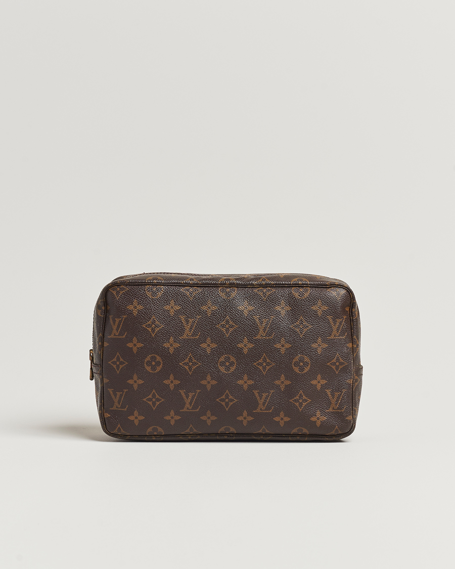 Homme | Louis Vuitton Pre-Owned Trousse de Toilette Washbag Monogram | Louis Vuitton Pre-Owned | Trousse de Toilette Washbag Monogram