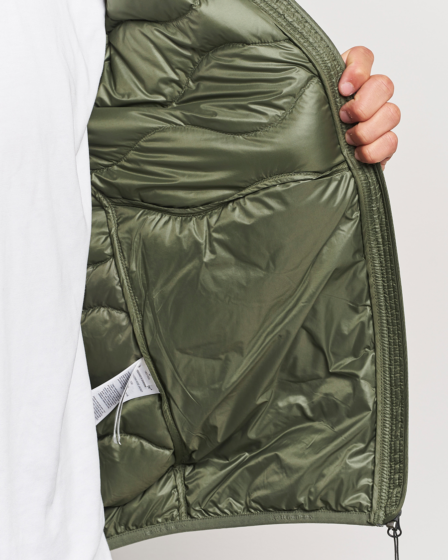 Homme | Manteaux Et Vestes | Peak Performance | Helium Down Hooded Jacket Pine Needle