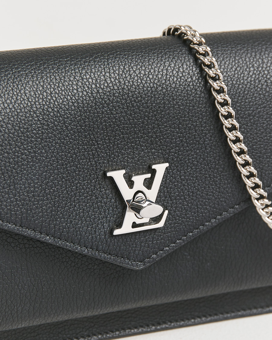 Homme | Louis Vuitton Pre-Owned Mylockme Chain Pochette Monogram | Louis Vuitton Pre-Owned | Mylockme Chain Pochette Monogram