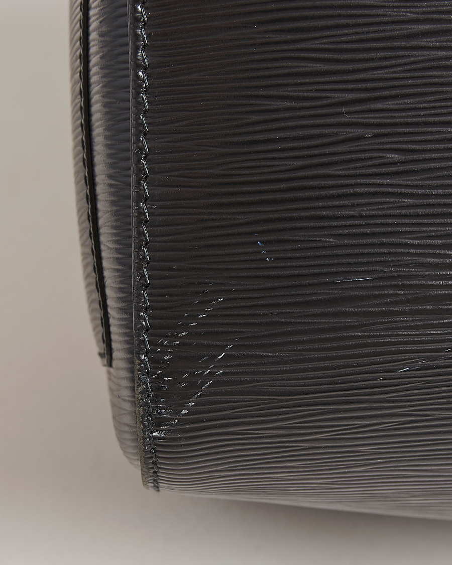 Homme | Louis Vuitton Pre-Owned Keepall 50 Epi Leather Travel Bag Black | Louis Vuitton Pre-Owned | Keepall 50 Epi Leather Travel Bag Black