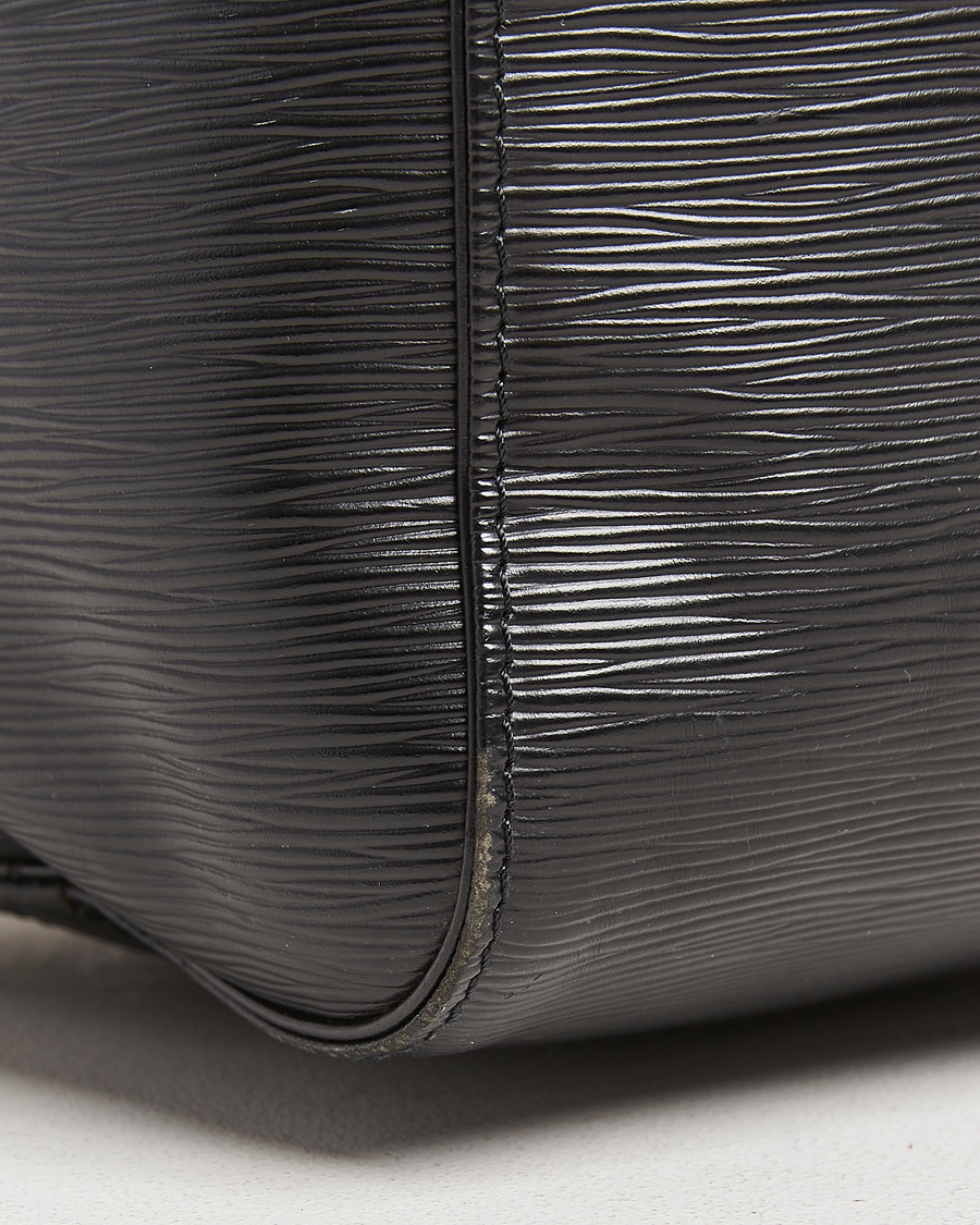 Homme | Louis Vuitton Pre-Owned Keepall 50 Epi Leather Travel Bag Black | Louis Vuitton Pre-Owned | Keepall 50 Epi Leather Travel Bag Black
